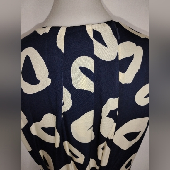 UNIQUE WHISTLES DRESS - Picture 12 of 14